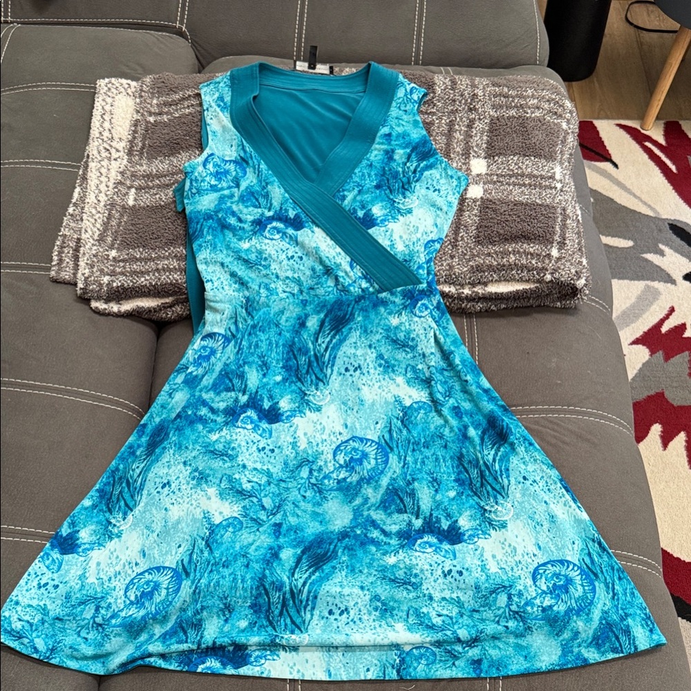 White House Black Market Teal Patterned Mini Dress/ Reversible